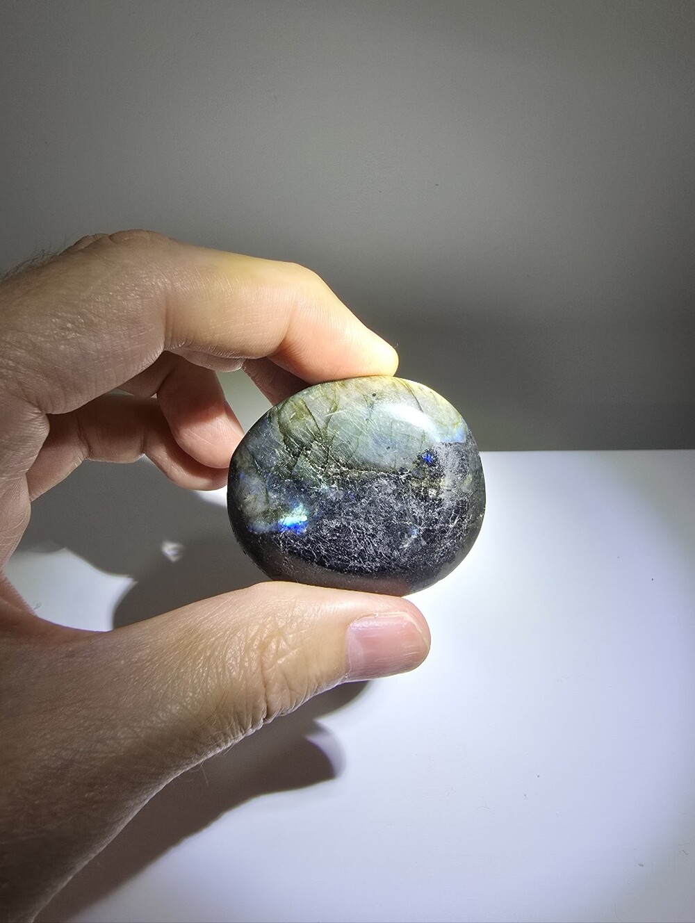 Labradorite Crystal Palmstone #L